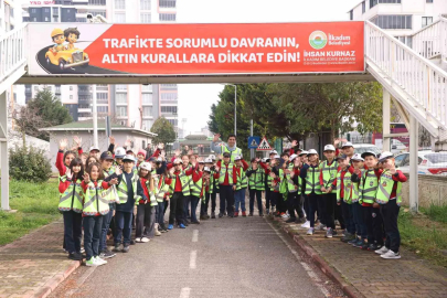 Başkan Kurnaz: "Çocuklarımız trafik eğitim pistinde kuralları eğlenerek öğreniyor"
