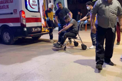İnegöl’de direksiyon başında fenalaşan sürücü zincirleme kazaya neden oldu
