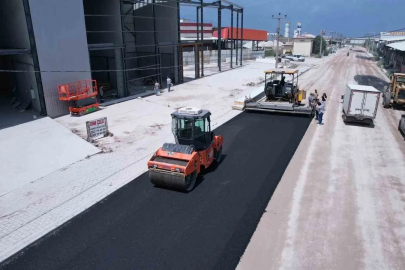 Turgutlu’da 3 bin tonluk asfalt hamlesi
