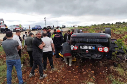 Mardin’de otomobil devrildi: 1 ölü, 2 yaralı
