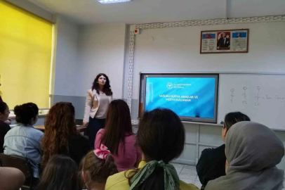 Muslu’da velilere yönelik "Bağımlılıkla Mücadele ve İlk Yardım" semineri düzenlendi
