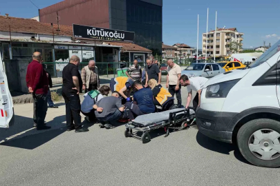 Düzce’de minibüs, motosiklete çarptı: 1 yaralı
