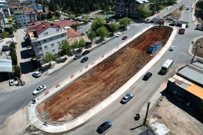 Tuzla ve Battalgazi Caddesi’nde kavşak düzenlemesi
