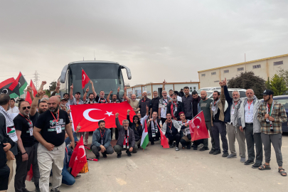 Gazze'ye umut konvoyu: 40 farklı ülkeden 400 aktivist Trablus'tan hareket etti