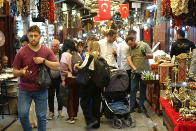 Gaziantep’te tarihi çarşılarda Kurban Bayramı hareketliliği başladı
