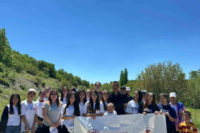 Beylikova’da gençlik doğa için yürüdü
