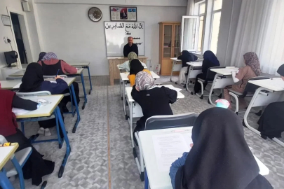 Simav’da "Çocuk İlmihali" bilgi yarışması yapıldı
