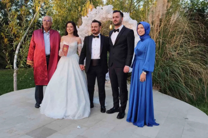 Başkan Arslan genç çifti mutlu günlerinde yalnız bırakmadı
