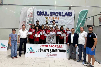 Bursa’da ortaokul öğrencilerinden Türkiye şampiyonluğu
