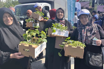 Beykoz’da 1 milyon 700 bin fide toprakla buluşuyor: "Üretmeye ve Beykoz’a değer katmaya devam edeceğiz"
