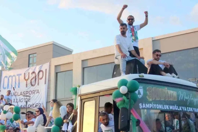 Muğlaspor 1. Lig’i kutladı
