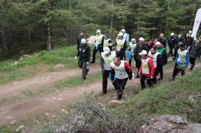 Kayseri protokolü yangınlara karşı ormanda temizlik yaptı
