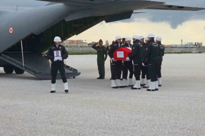 Şehit polis memurunun cenazesi Van’a getirildi
