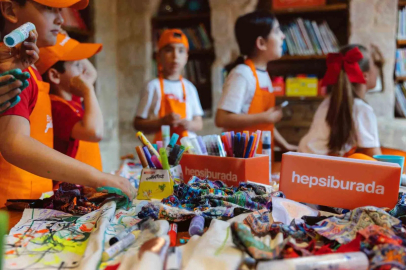 Hepsiburada’dan Mardin Bienali’nde çocukların sanat yolculuğuna destek
