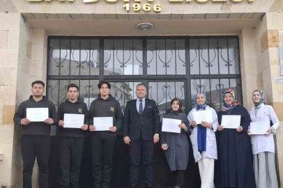 Bayburt Lisesinin Erasmus kafilesi İtalya’dan döndü
