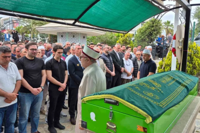 Motosikletin çarpması sonucu hayatını kaybeden imam son yolculuğuna uğurlandı
