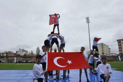 Ardahan’da 19 Mayıs coşkuyla kutlandı
