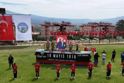 Bozdoğan’da 19 Mayıs coşkusu stadyumu doldurdu
