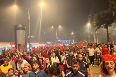 Alanya’da fener alayı ve Ceza konseriyle 19 Mayıs kutlaması
