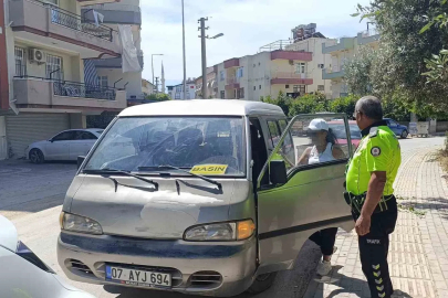 Aracın camına ’Basın’ yazdı, evrakta sahtecilikten işlem yapıldı
