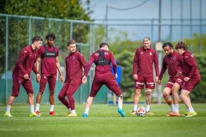 Trabzonspor ligi 10. kez 3. sırada tamamladı
