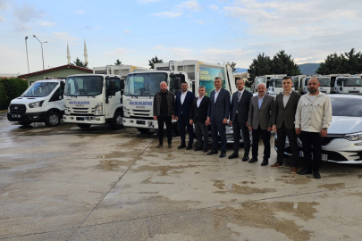 Gölcük'ün araç filosu 5 yeni araçla güçlendirildi