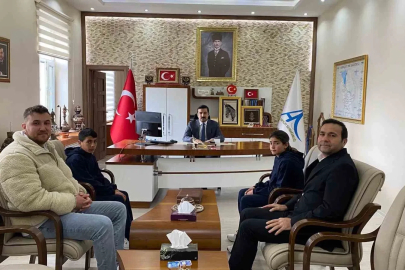 Arpaçaylı öğrencilerden Türkiye finallerinde gururlandıran başarı
