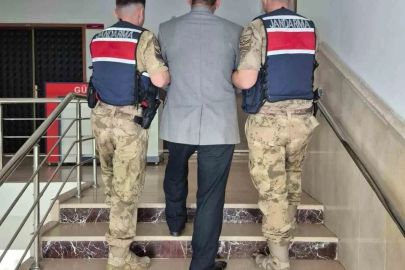 Karaköprü’de aranan şahıs yakalandı

