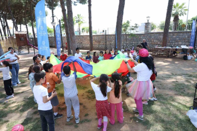 Öğrenciler Tekstil Park’ta doyasıya eğlendi
