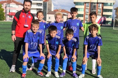 Bilecik U11 Gençler Ligi’nde 1299 Bilecikspor Kulübü, BFA’yı farklı yendi
