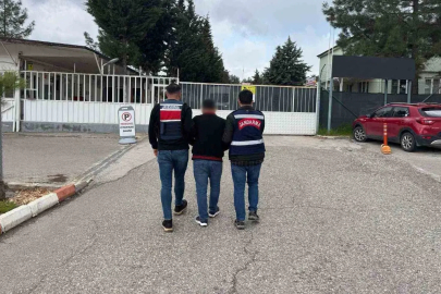 Gaziantep’te jandarmadan yasadışı bahis operasyonu: 2 şahıs tutuklandı
