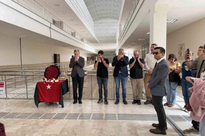 Hayatını kaybeden Ali Özer için üniversitede anma programı düzenlendi
