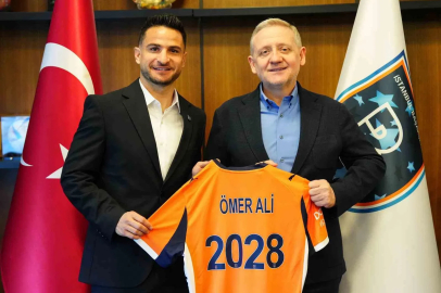 RAMS Başakşehir, Ömer Ali Şahiner ile sözleşme yeniledi
