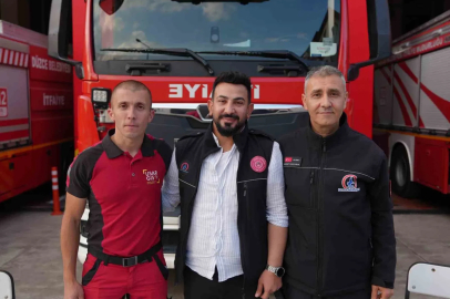 Enkaz altında kurulan kardeşlik
