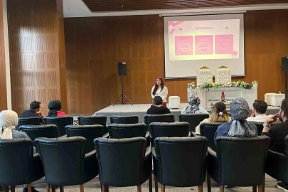 Onikişubat Belediyesi evlilik okulu eğitimlerine başladı
