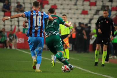 Ziraat Türkiye Kupası: Trabzonspor: 1 - Konyaspor 0 (İlk yarı)
