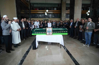 37 yaşında hayatını kaybeden beyin cerrahına gözyaşlarıyla veda

