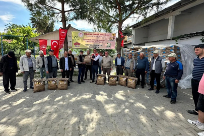 Koçarlı’da 3 bin kilo ayçiçeği tohumu üreticilere dağıtıldı
