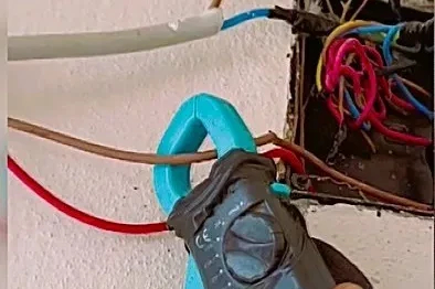 Dicle Elektrik kaçak elektrik denetiminde ilginç olay
