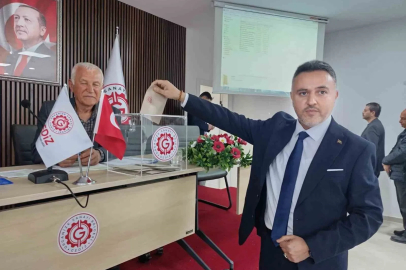 Gediz OSB’de başkanlık görevi Dr. Yunus Altıngemi’ye geçti
