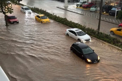 Bozüyük’te sağanak yağış hayatı olumsuz etkiledi
