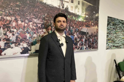 Bursaspor borç yükünden kurtuldu: Ali Ay, 700 milyon TL’den vazgeçti
