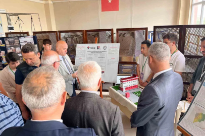 Tekirdağ’da gençler projelerini bilim fuarında sergiledi
