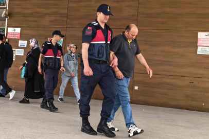 Kredi kartı çalıp harcama yapan şüpheliler yakalandı
