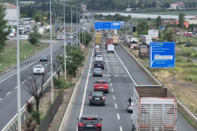 İstanbul-Tekirdağ yolunda bayram yoğunluğu
