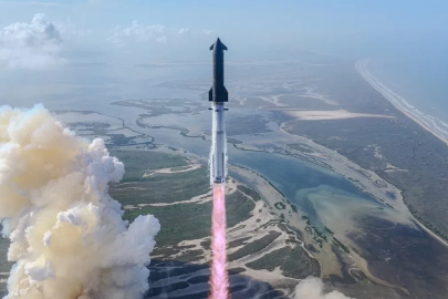 SpaceX, Starship V3 roketinin ilk uçuşunu gerçekleştirdi
