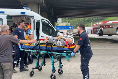 Samsun’da iki otomobil çarpıştı: 2 yaralı
