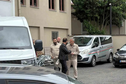 İrtikap soruşturması kapsamında göz altına alınan Akçakoca Belediye Başkanı Fikret Albayrak tutuklandı
