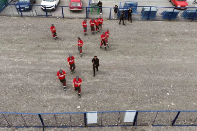 Kurban yakalama timine komando eğitimi
