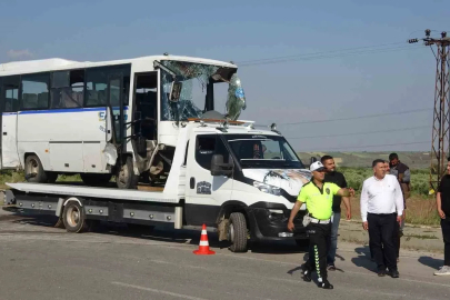 Kilis’te 3 araçlı zincirleme kaza: 8 yaralı
